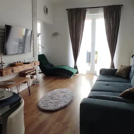 Panorama Gold Wellness