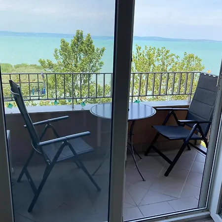 Panoráma Gold Wellness Apartman Siófok