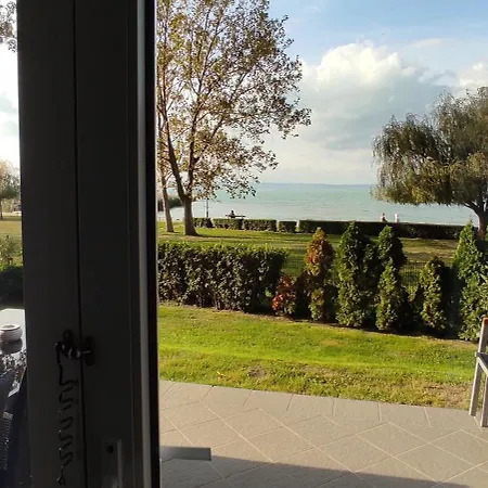 Panorama Gold Wellness Apartment Siofok