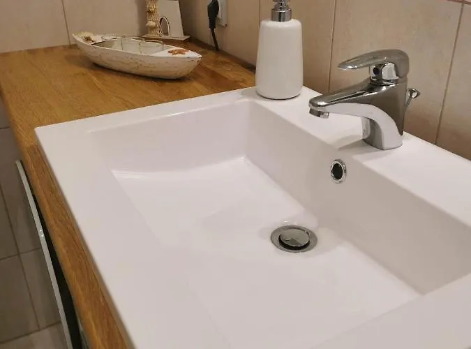 Panorama Gold Wellness * שיופוק